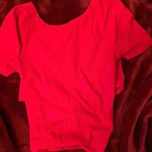 Hollister Twisted back shirt